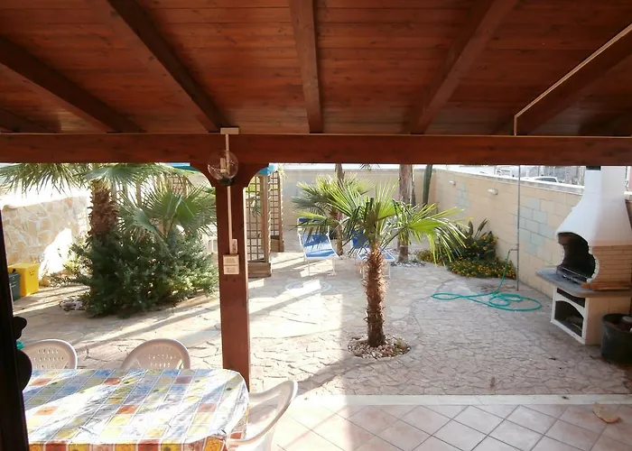 Grandioso * Sant Isidoro (Apulia)